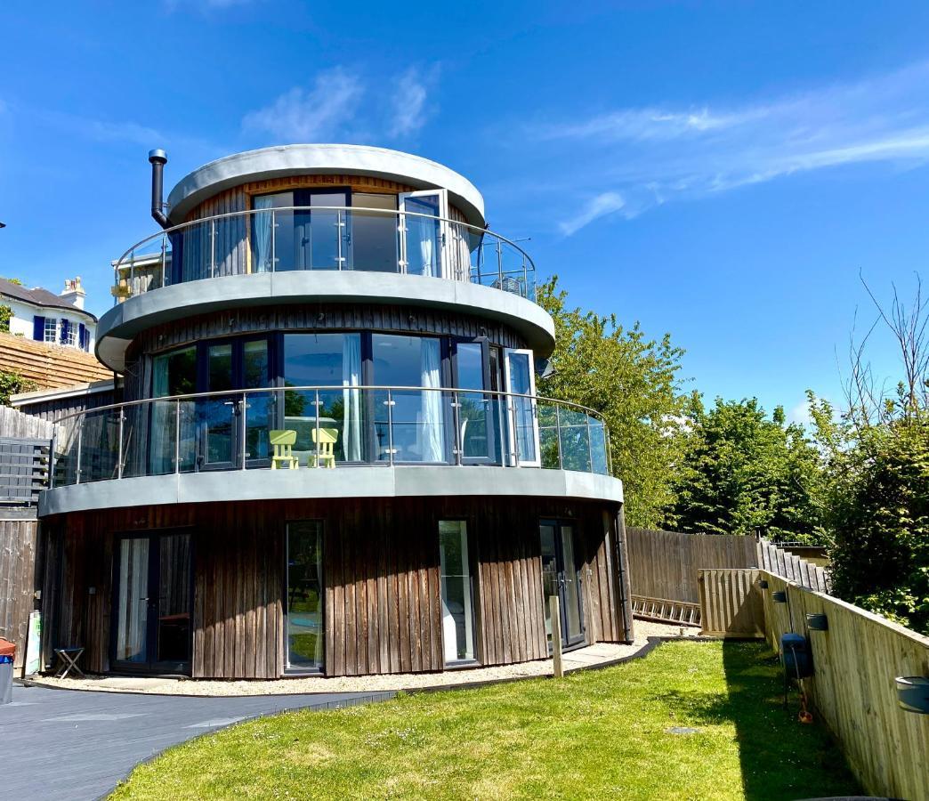 One Of The Best Properties In Lyme! Breathtaking Views Across The Whole Bay. 3 Stories With 2 Tier Veranda Around The Property. Sleeps 6 Lyme Regis Esterno foto